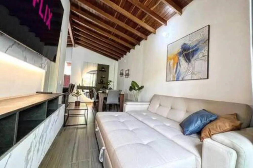 Apartment Apartamento Con Balcon Y 2 Dormitorios Ark301 By Roots Rentals Medellin Colombia