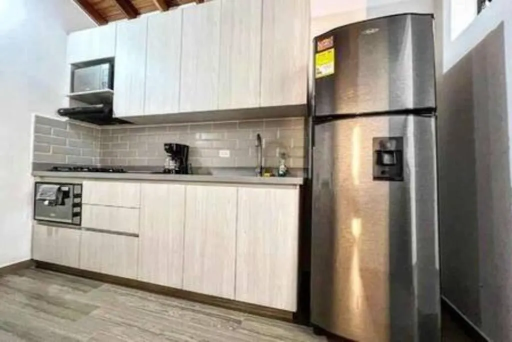 Apartamento Con Balcon Y 2 Dormitorios Ark301 By Roots Rentals Medellin 0*,